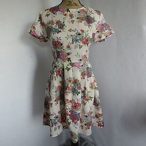 Forever 21 Women's Floral Dress